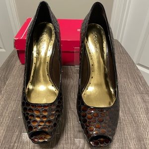 BCBGirls peep toe croc pattern, brown/black, size 9.5